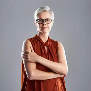 Dr. Margaret Ellis, wellness researcher and supplement analyst
